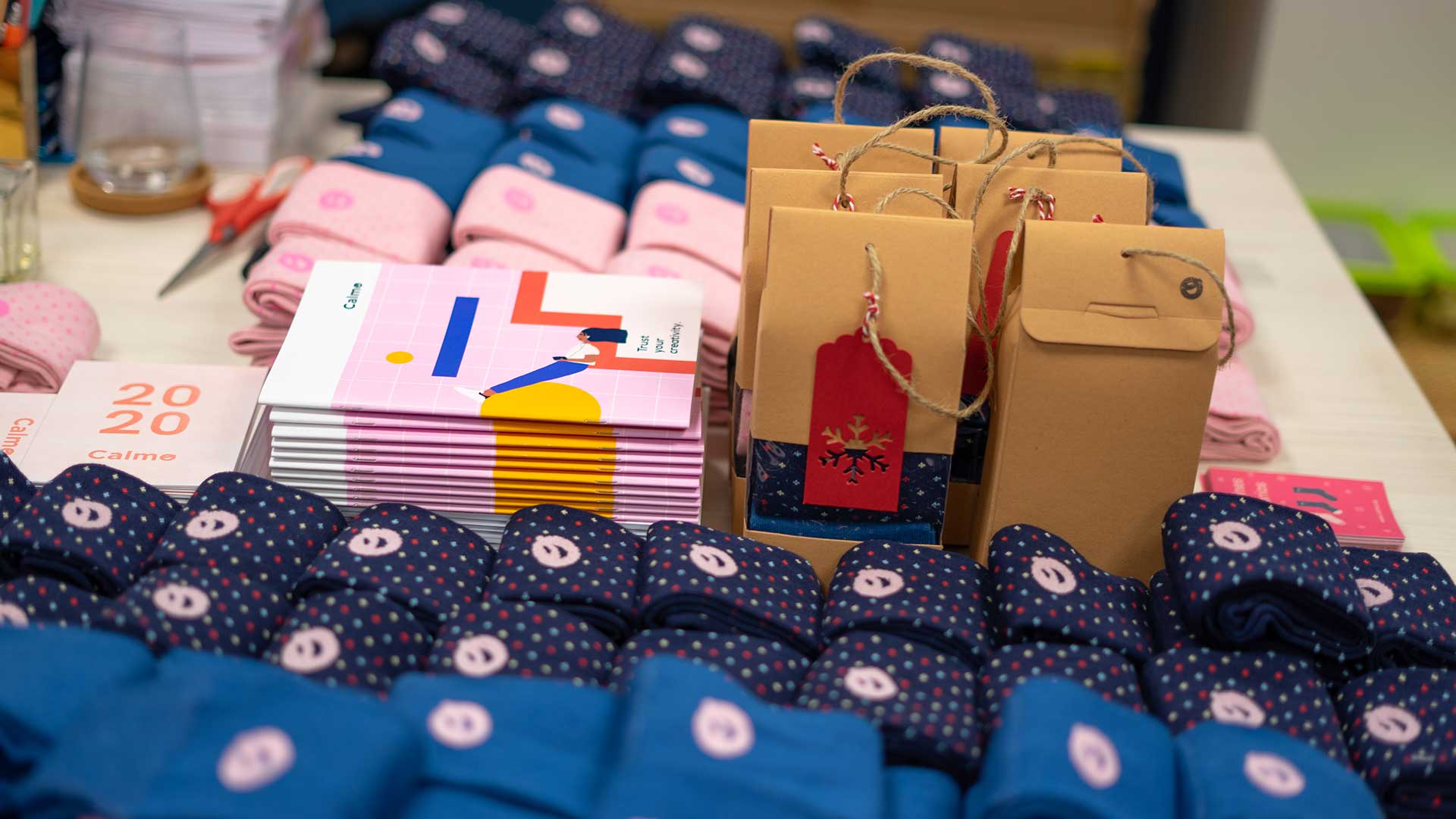 calmo-web-blog-calcetines-solidarios-mesageneral